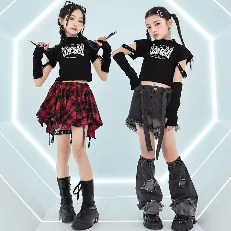 ダメージ ショートパンツ × レッグカバー