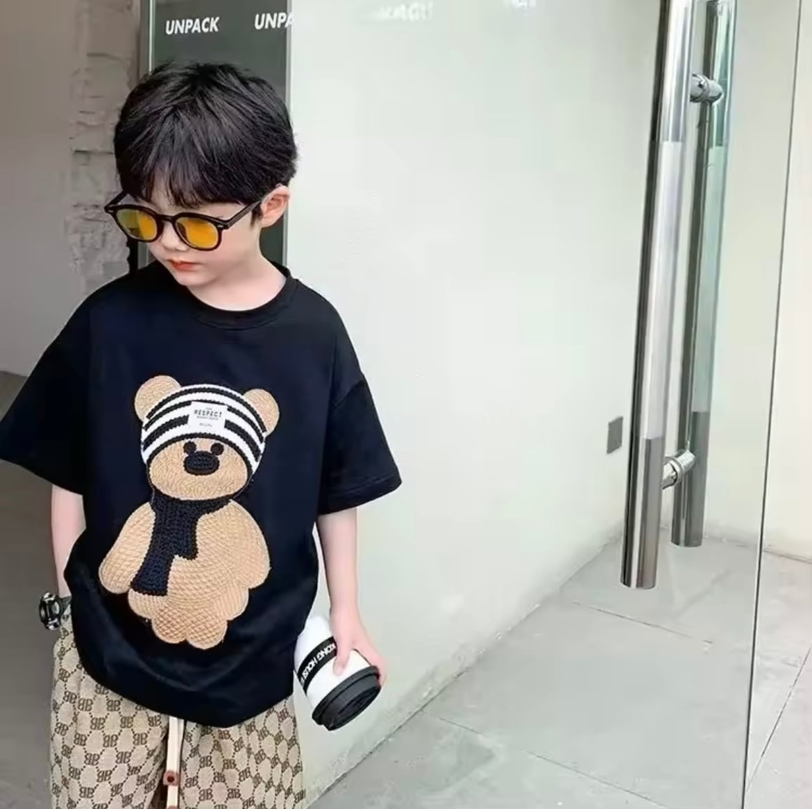 Bear プリントTシャツ